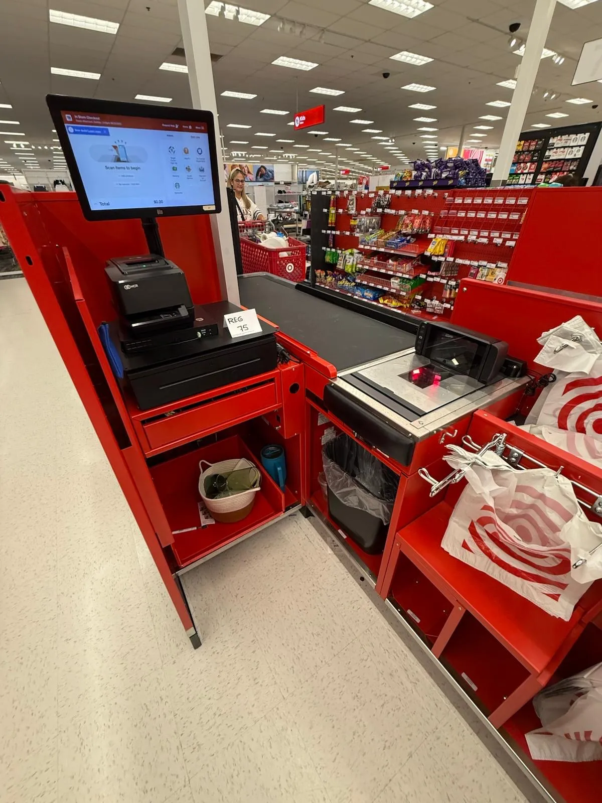 Retail store point-of-sale setup